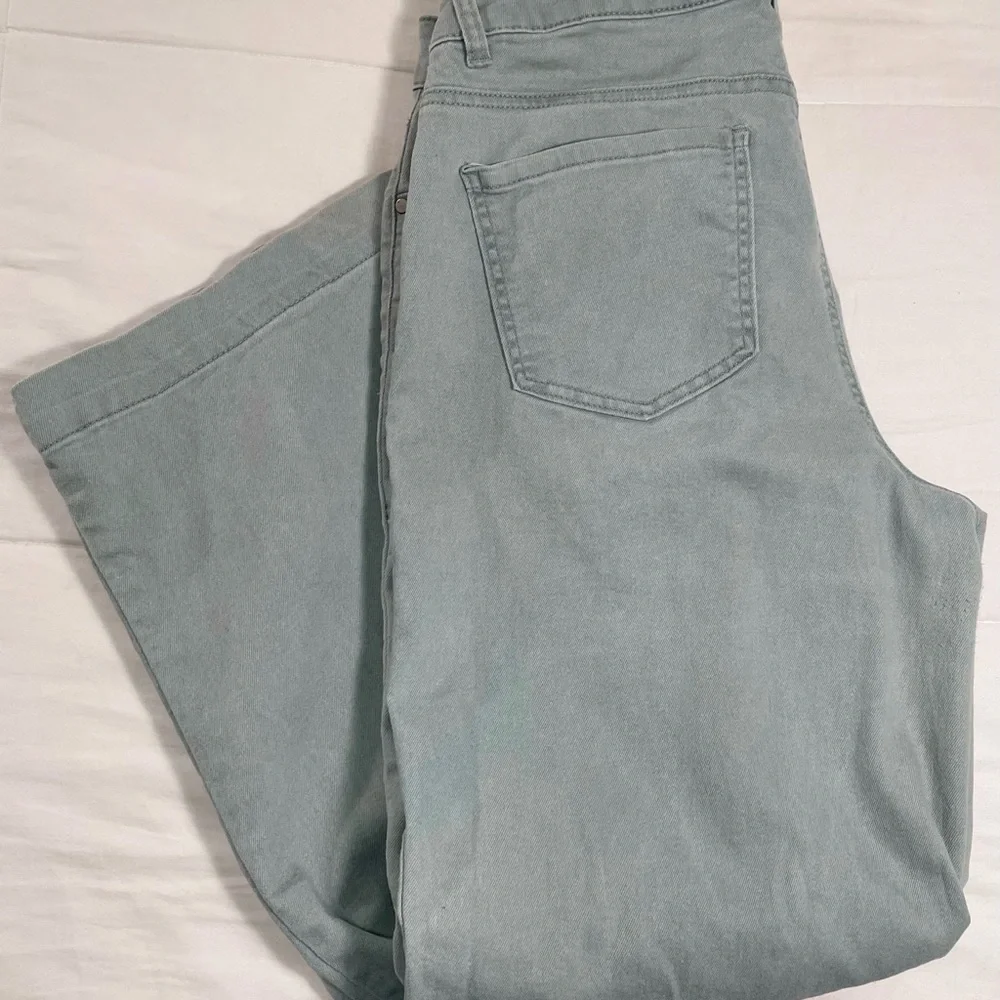 d. jeans Women’s Gray-Green Jeans - Picture 2 of 5
